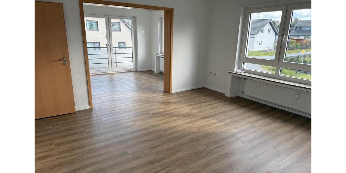 Etagenwohnung Löhne - 3 Zimmer, 82 m&sup2;, 590&euro; | Angebot:26039407