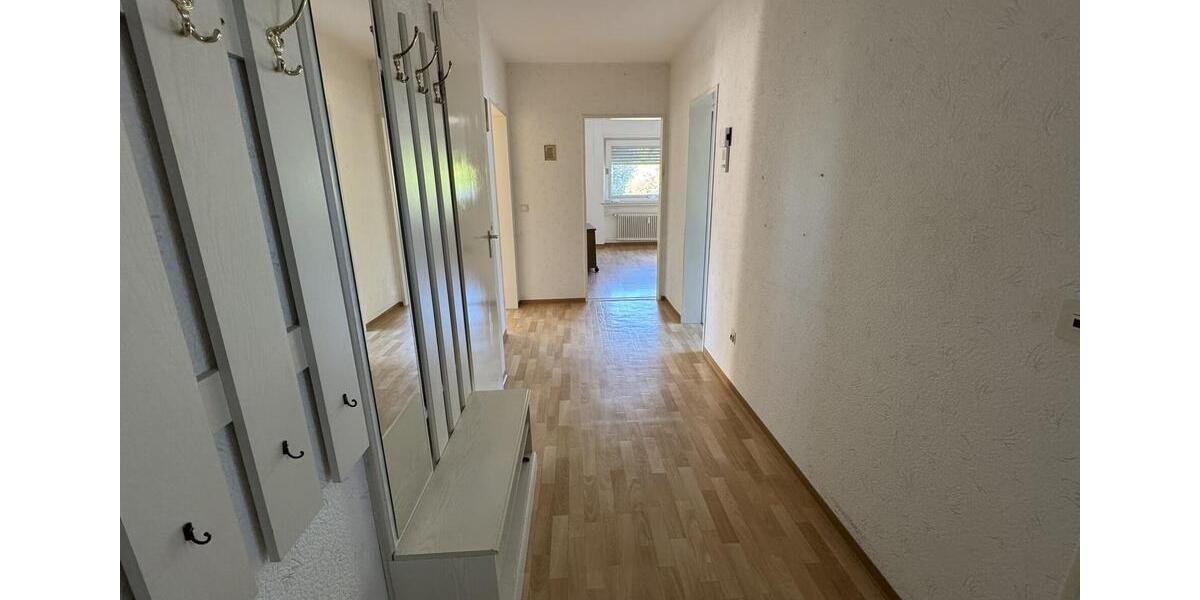 Erdgeschoßwohnung Enger - 2 Zimmer, 71 m&sup2;, 306&euro; | Angebot:22182388