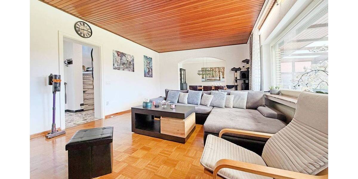 Einfamilienhaus Hille - 6 Zimmer, 155 m&sup2;, 285.000&euro; | Angebot:26438807