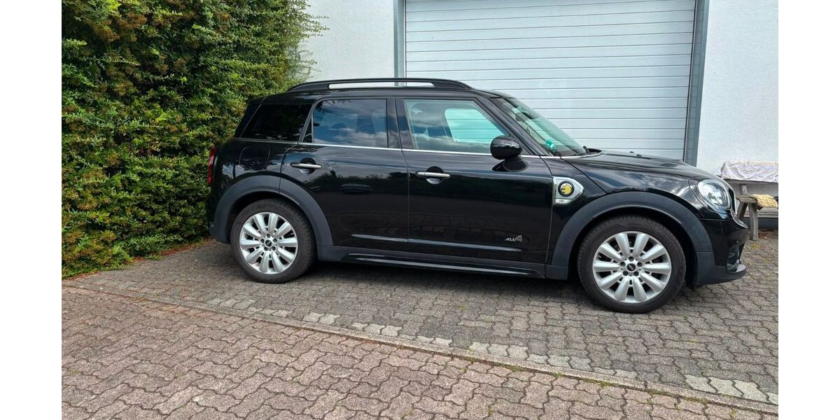 Mini Countryman SE (Cooper) 133.000 km 14.900 &euro; Pohle 31867