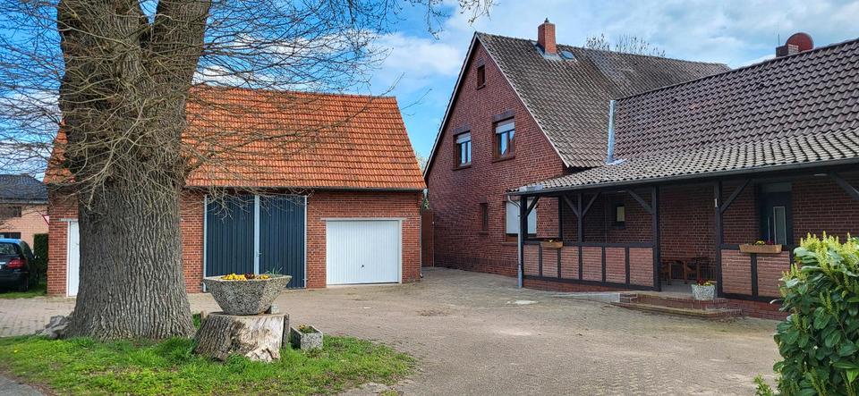 Mehrfamilienhaus, Wohnhaus Stolzenau - 7 Zimmer, 197 m&sup2;, 350.000&euro; | Angebot:26198911