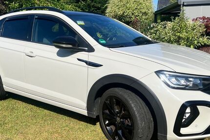 VW Taigo 31.801 km 20.500 &euro; Hille 32479