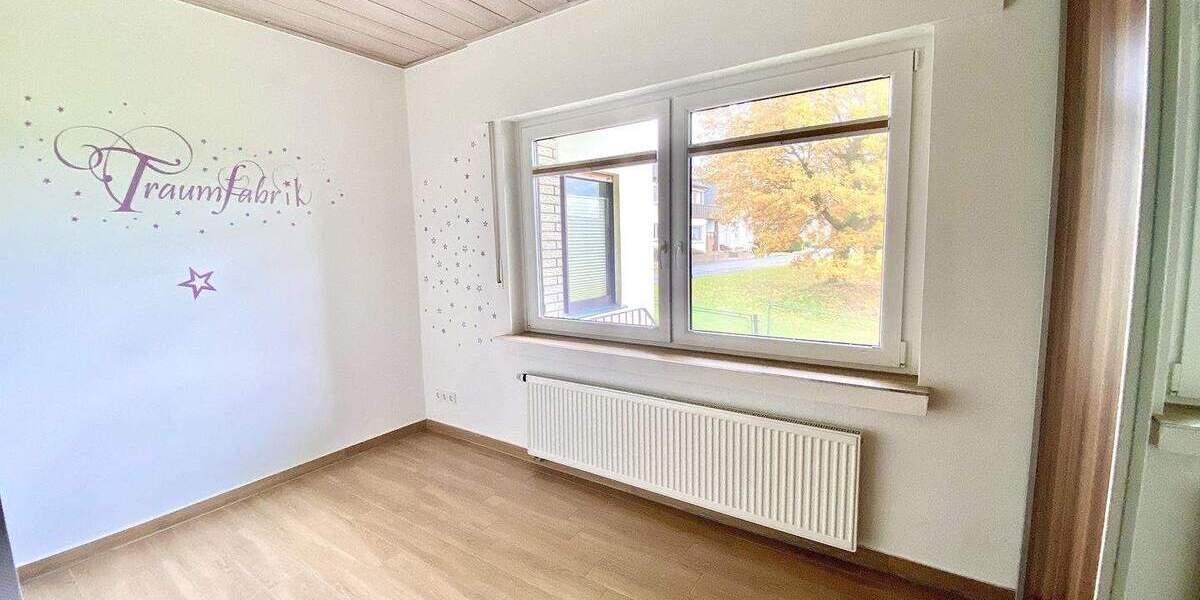 Mehrfamilienhaus, Wohnhaus Preußisch Oldendorf Börninghausen - 4 Zimmer, 220 m&sup2;, 285.000&euro; | Angebot:25779358