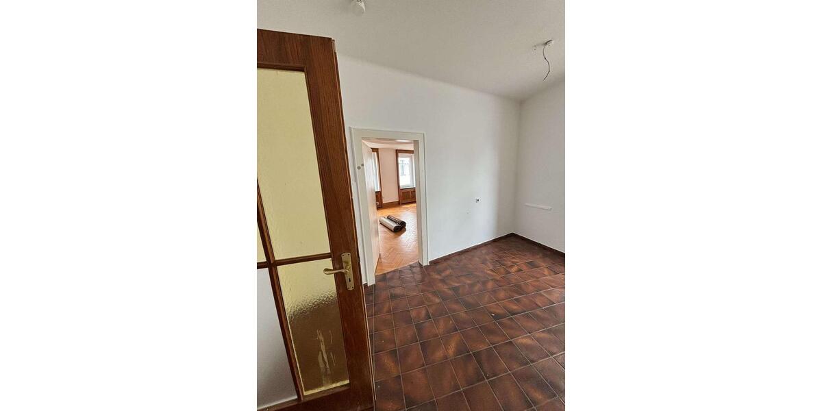 Etagenwohnung Herford - 3 Zimmer, 95 m&sup2;, 1.190&euro; | Angebot:25900428