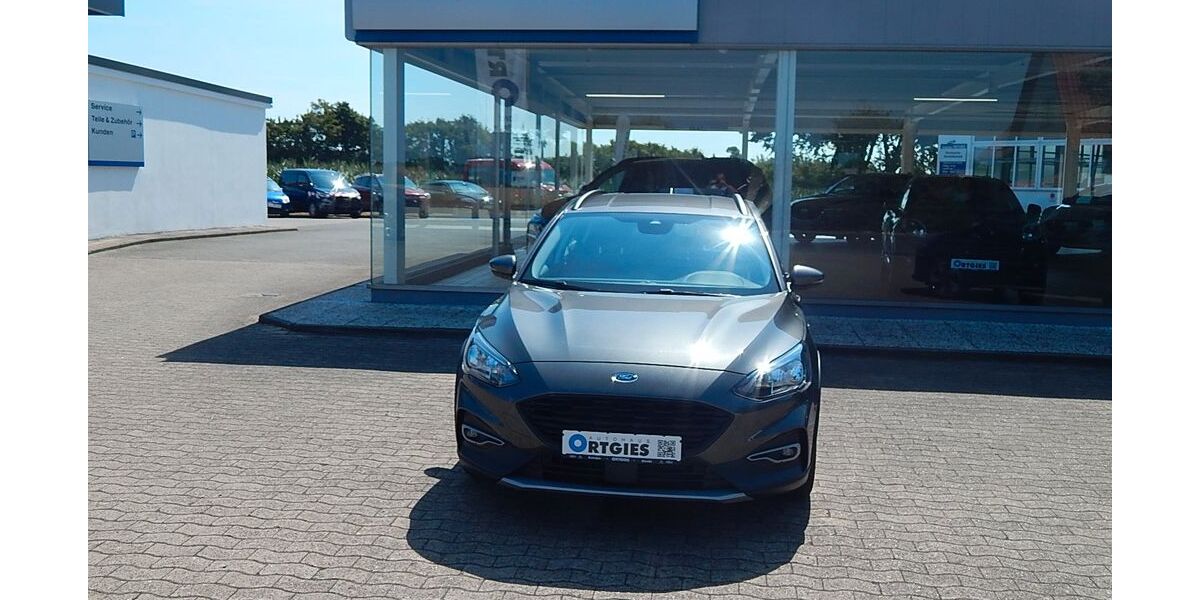 Ford Focus 81.600 km 15.600 &euro; Rahden 32369