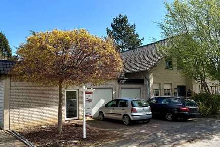 Haus Löhne - 5 Zimmer, 214 m&sup2;, 398.000&euro; | Angebot:25795071