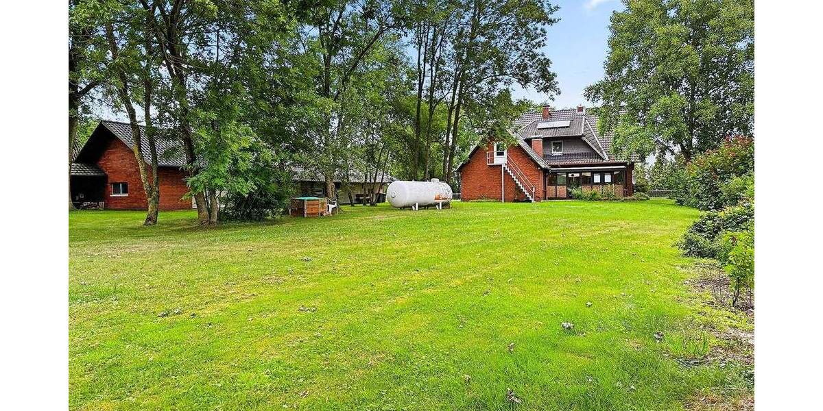 Einfamilienhaus Petershagen Friedewalde - 5 Zimmer, 213 m&sup2;, 300.000&euro; | Angebot:25686354