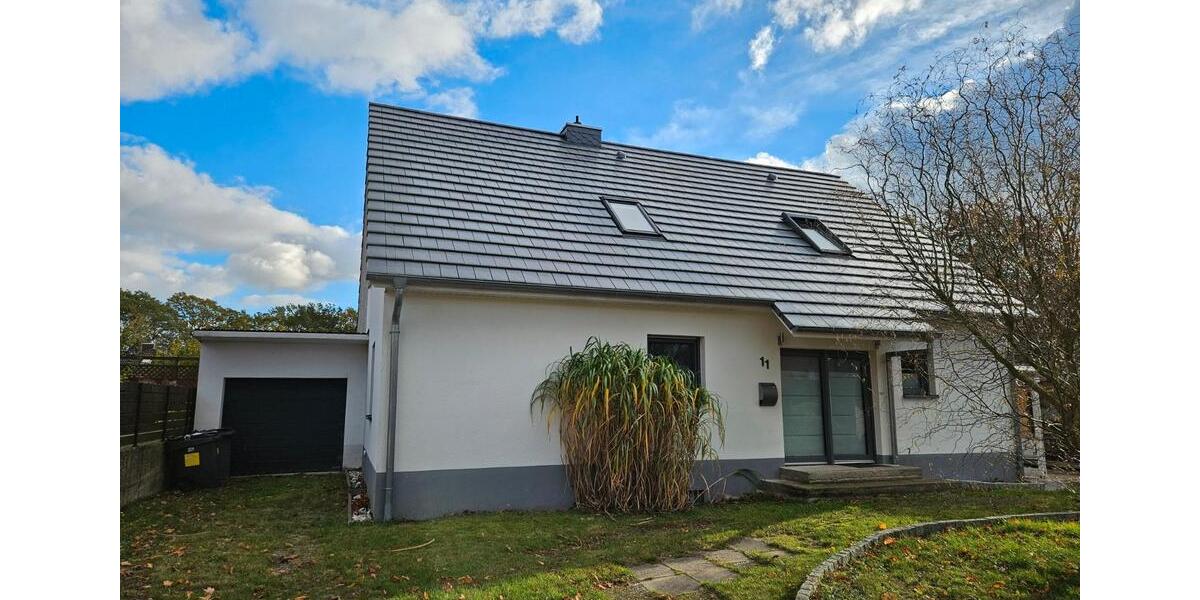 Einfamilienhaus Uchte - 11 Zimmer, 240 m&sup2;, 350.000&euro; | Angebot:26487375