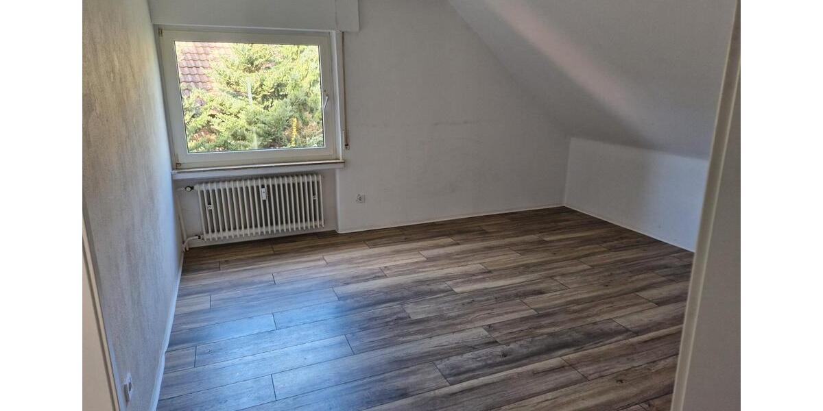 Etagenwohnung Diepenau - 4 Zimmer, 116 m&sup2;, 700&euro; | Angebot:25883987