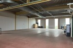 Lagerhalle mit überdachter Ladezone und großem Außenbereich. - Gewerbeobjekt Lübbecke | Angebot:20194036