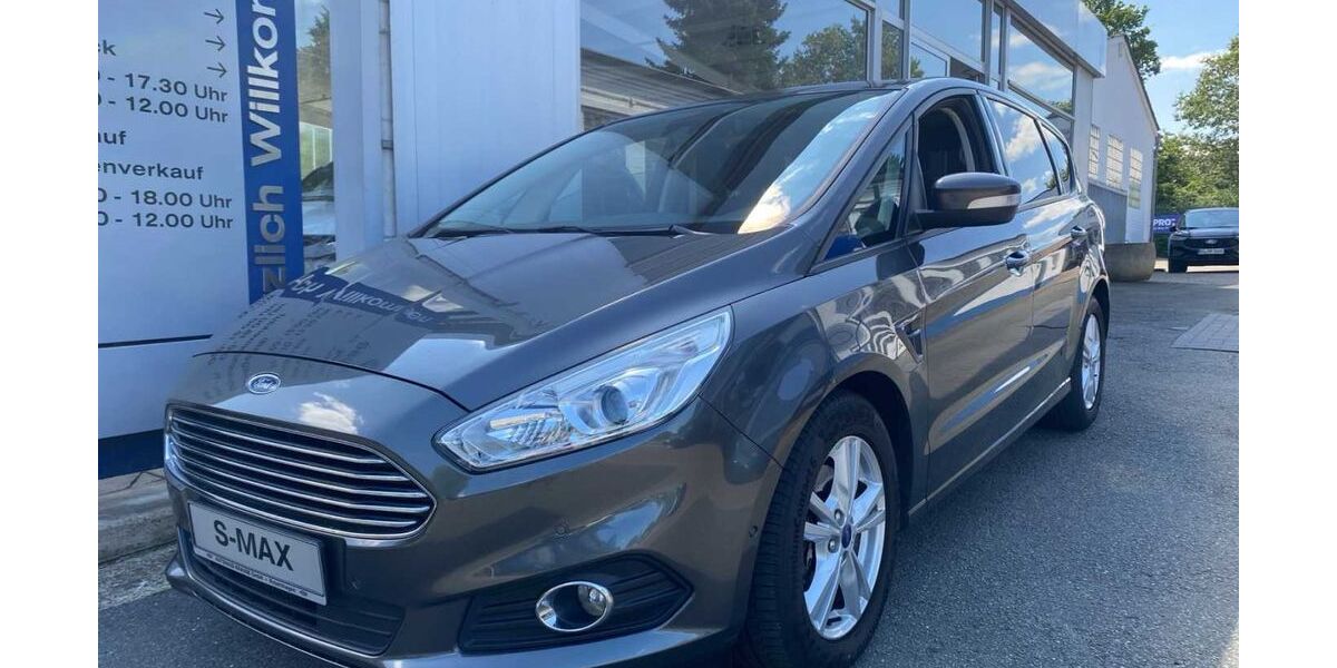Ford S-Max 155.508 km 12.495 &euro; Petershagen 32469