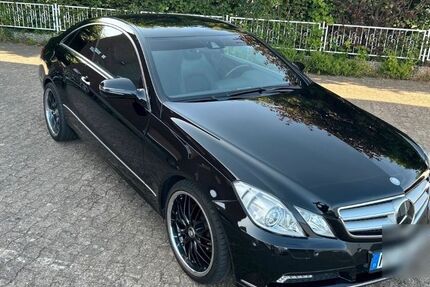 Mercedes-Benz 250 131.916 km 12.300 &euro; Hille 32479