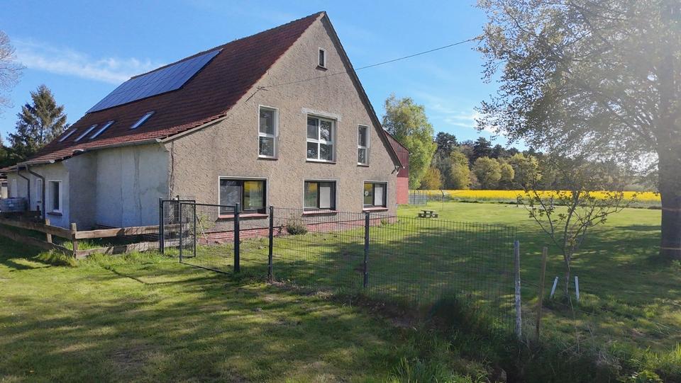 Einfamilienhaus Espelkamp - 7 Zimmer, 360 m&sup2;, 430.000&euro; | Angebot:26698963