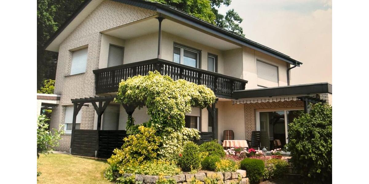 Einfamilienhaus Bünde - 5 Zimmer, 135 m&sup2;, 380.000&euro; | Angebot:24837226