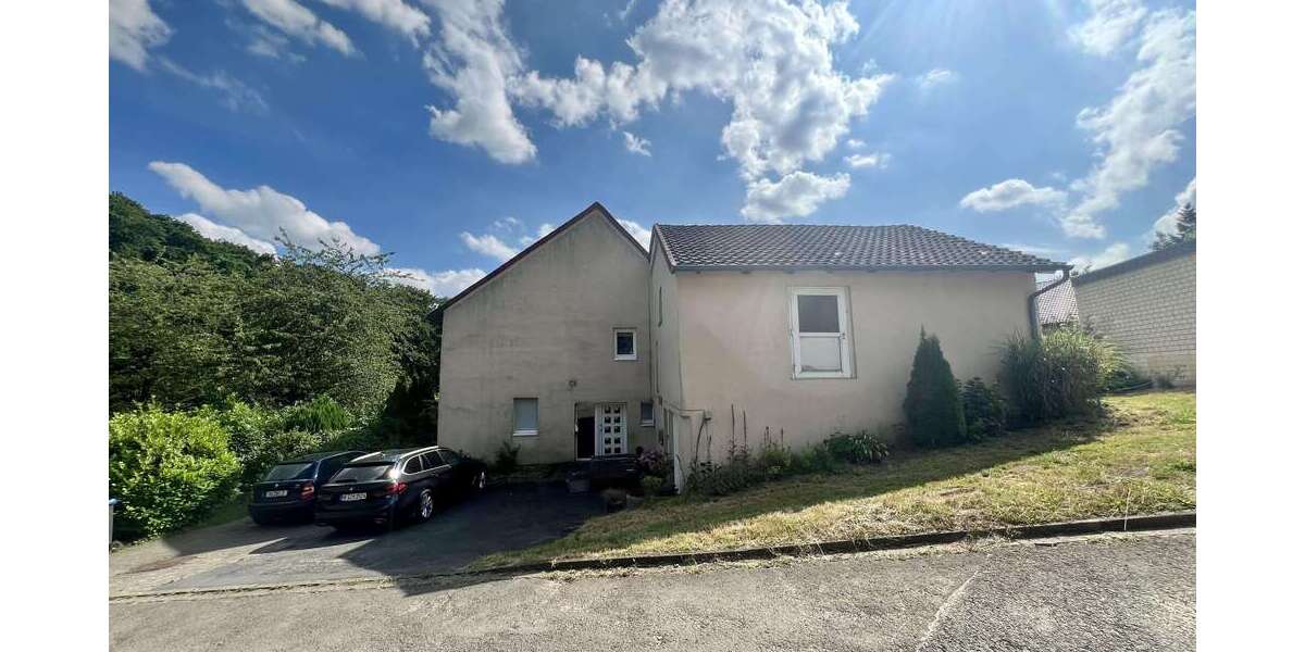 Einfamilienhaus Vlotho - 9 Zimmer, 234 m&sup2;, 189.000&euro; | Angebot:22144943