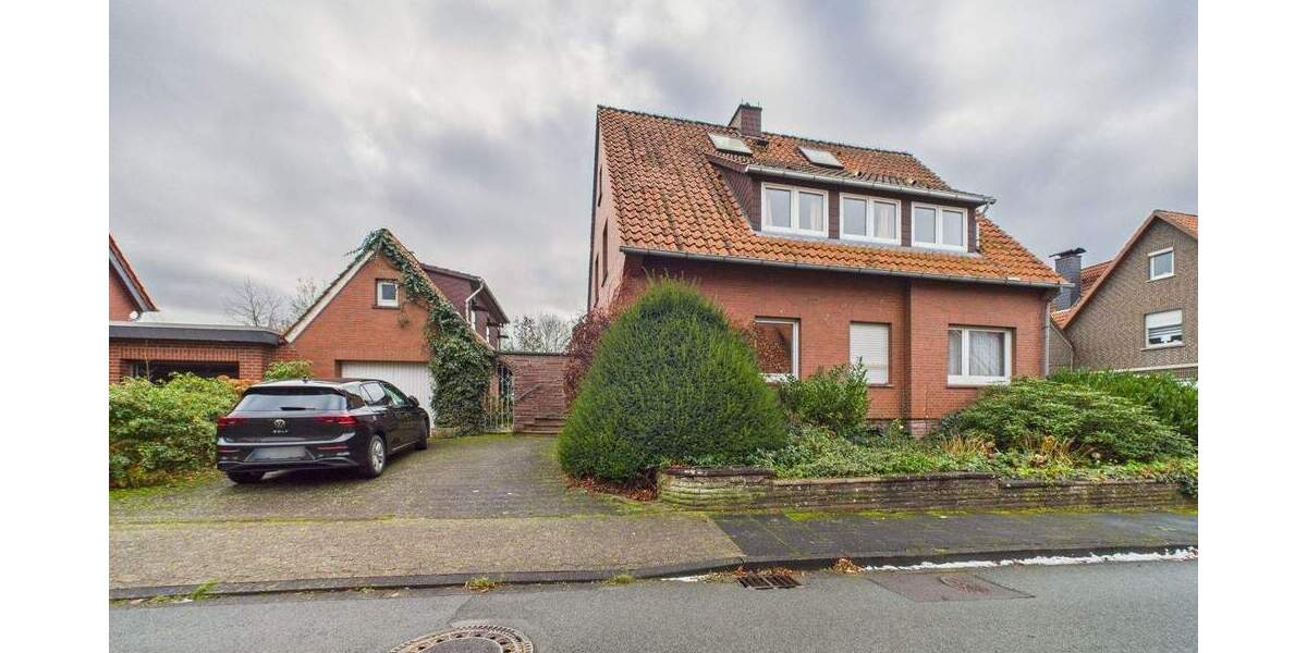 Mehrfamilienhaus, Wohnhaus Extertal Silixen - 5 Zimmer, 180 m&sup2;, 320.000&euro; | Angebot:25687544