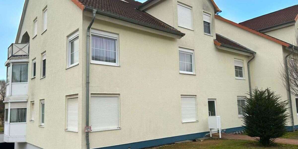 Etagenwohnung Rinteln - 2 Zimmer, 60 m&sup2;, 99.000&euro; | Angebot:25923679