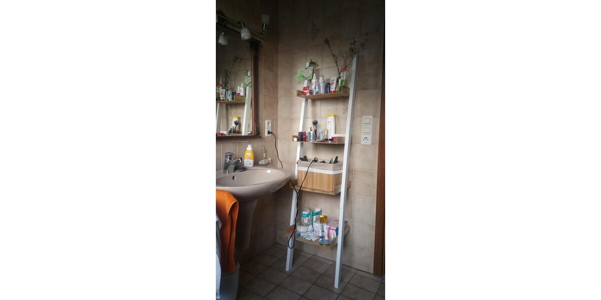 Dachgeschoßwohnung Herford Falkendiek - 2.5 Zimmer, 90 m&sup2;, 650&euro; | Angebot:25545190