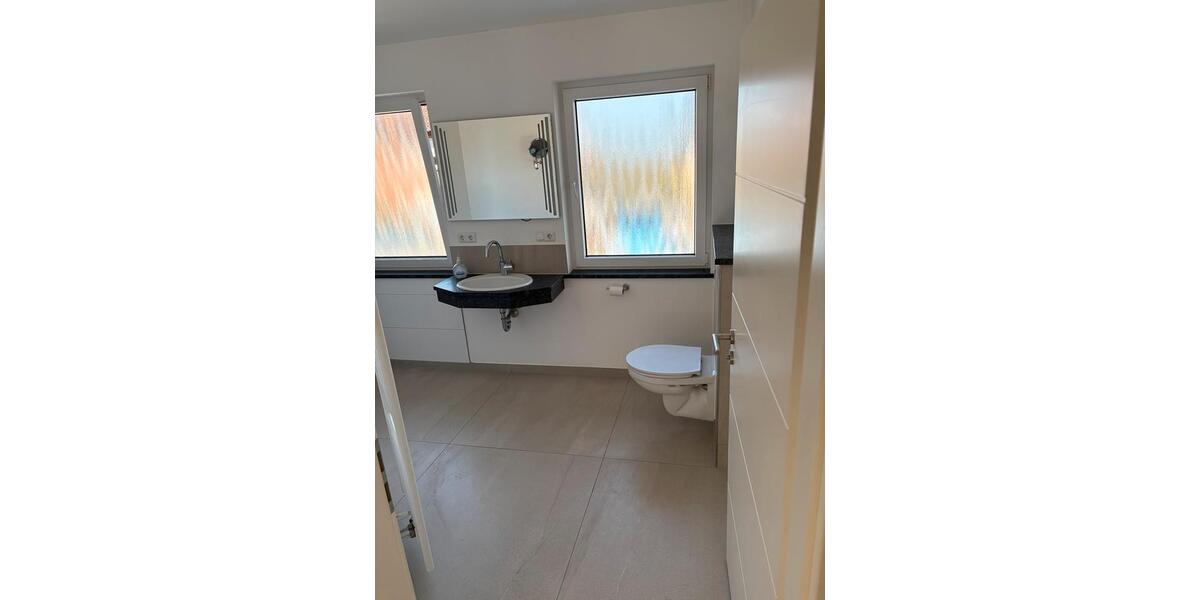 Etagenwohnung Lübbecke - 2.5 Zimmer, 100 m&sup2;, 800&euro; | Angebot:26253447