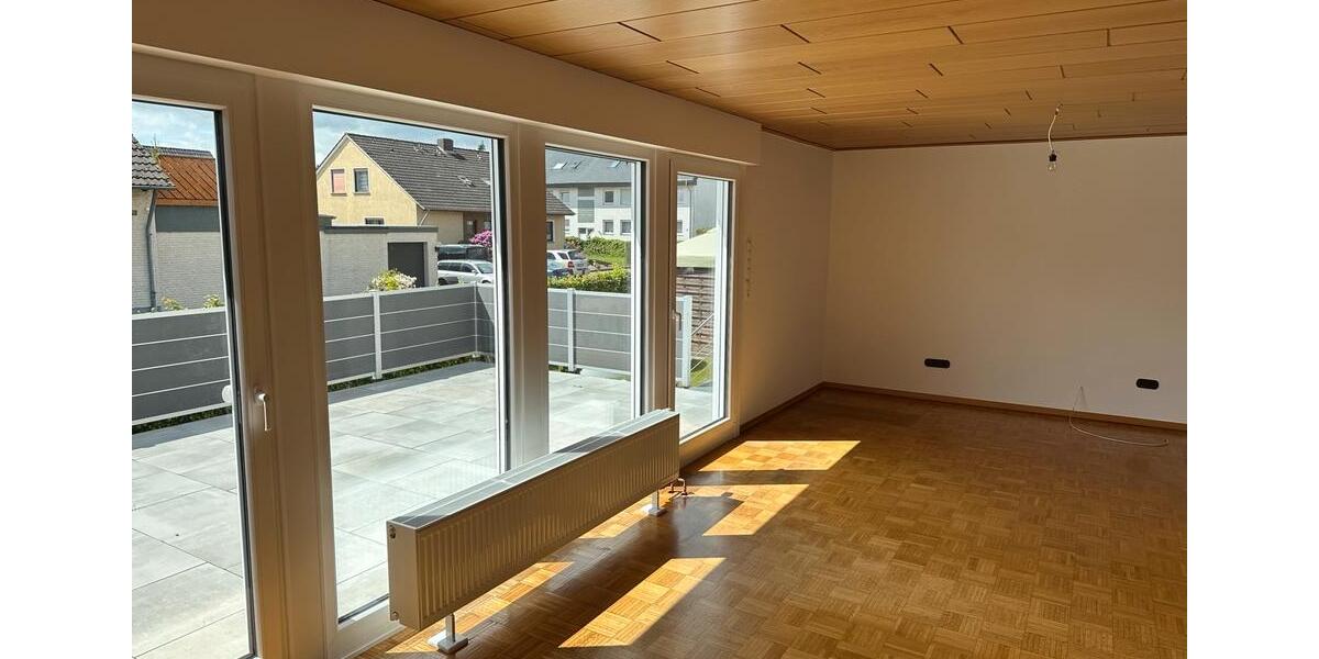 Doppelhaushälfte Bad Oeynhausen Dehme - 1 Zimmer, 100 m&sup2;, 1.300&euro; | Angebot:26617954