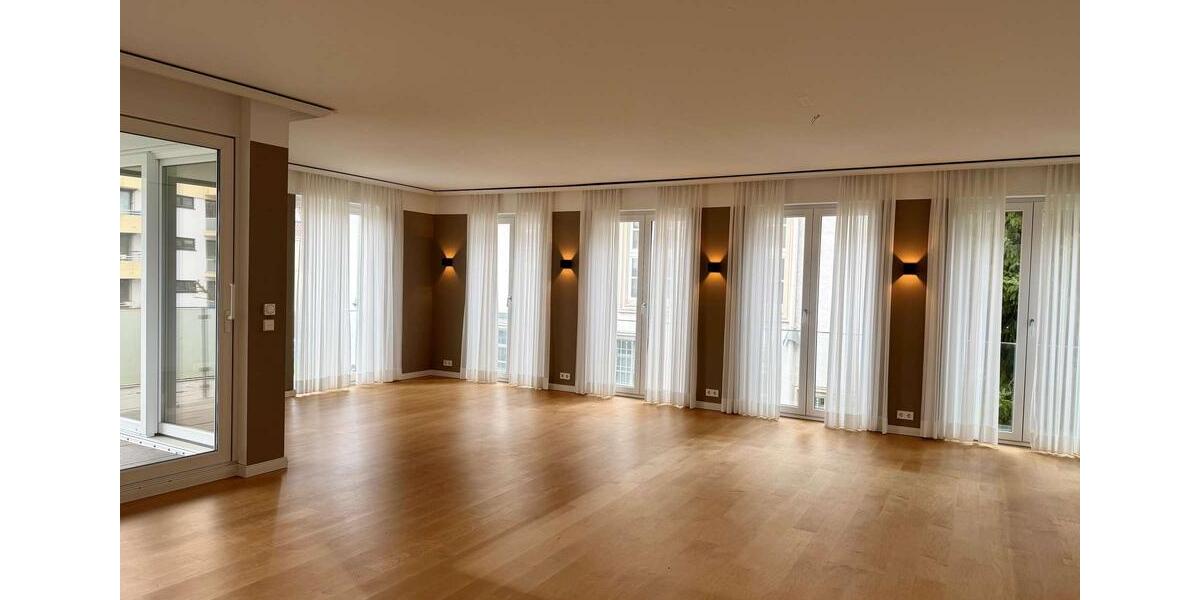 Etagenwohnung Bad Oeynhausen - 3 Zimmer, 160 m&sup2;, 1.750&euro; | Angebot:25648654