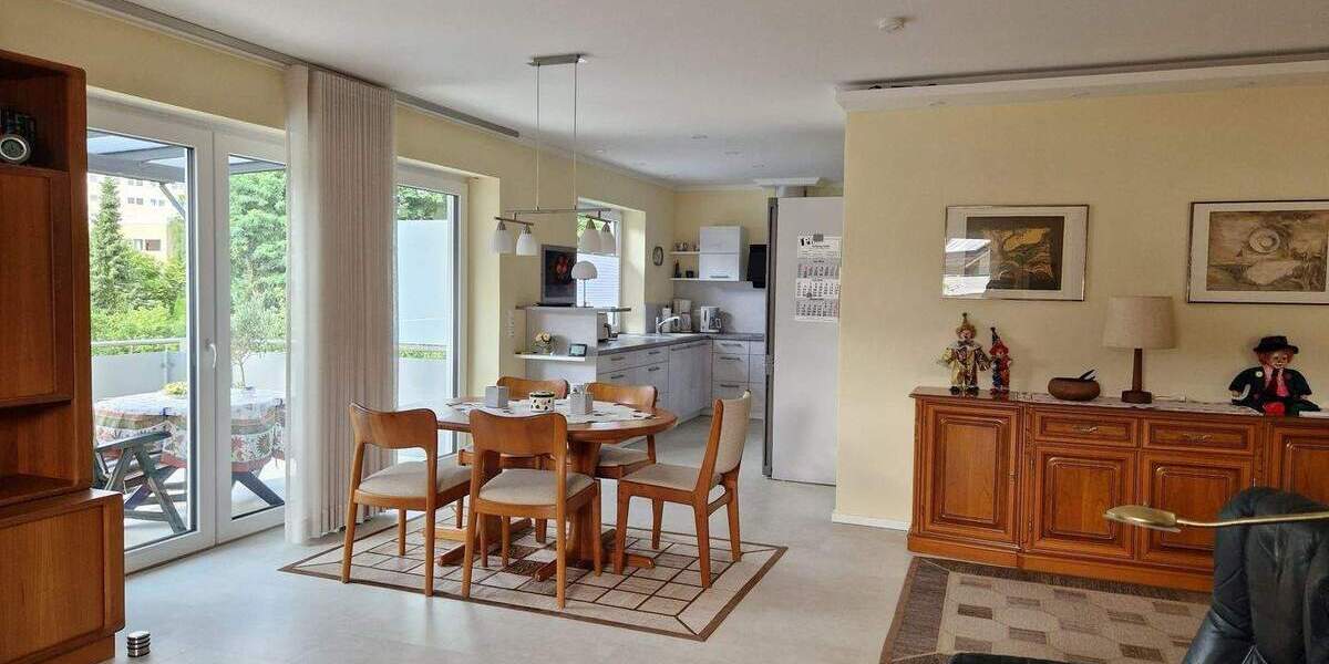 Etagenwohnung Bad Salzuflen Innenstadt - 3 Zimmer, 108 m&sup2;, 395.000&euro; | Angebot:25770144