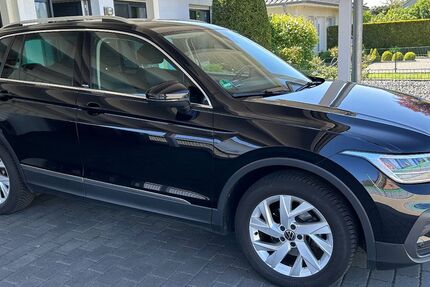 VW Tiguan 25.500 km 24.950 &euro; Minden 32427