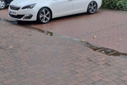 Peugeot 308 151.000 km 8.000 &euro; Preußisch Oldendorf 32361