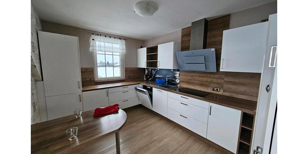 Etagenwohnung Petershagen - 4 Zimmer, 110 m&sup2;, 660&euro; | Angebot:25942466