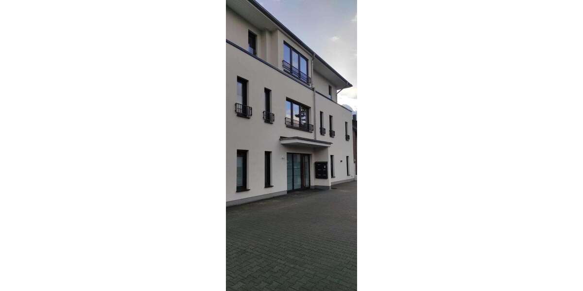 Etagenwohnung Bad Oeynhausen - 4 Zimmer, 160 m&sup2;, 1.530&euro; | Angebot:25922957