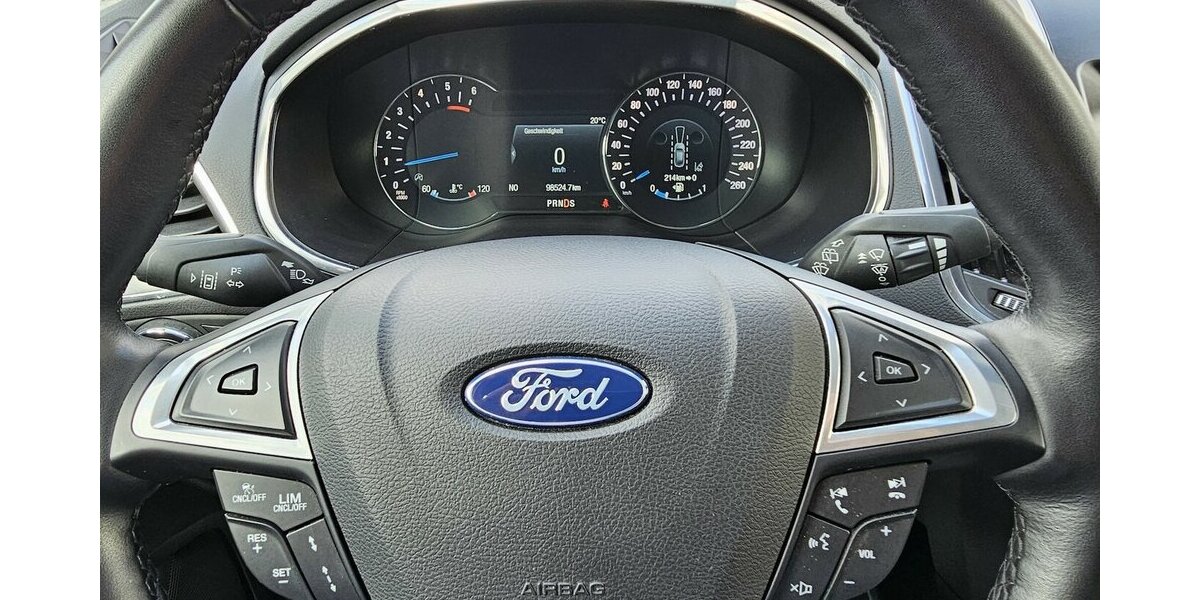 Ford S-Max 2.0 TDCI Titanium LED RFK NAVI 7-Sitzer 98.490 km 25.990 &euro; Löhne 32584