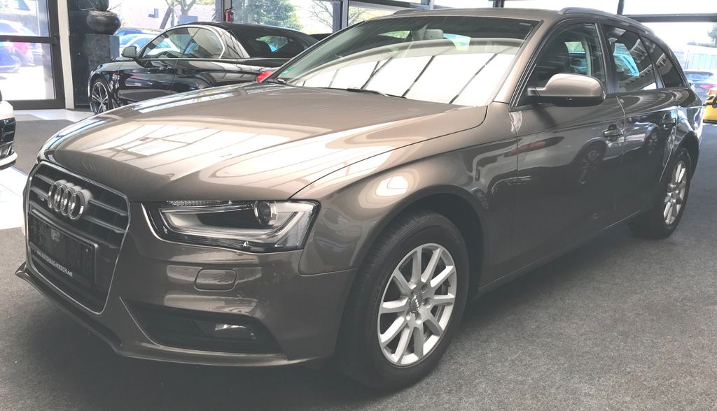 Audi A4 109.000 km 14.990 &euro; Minden 32425