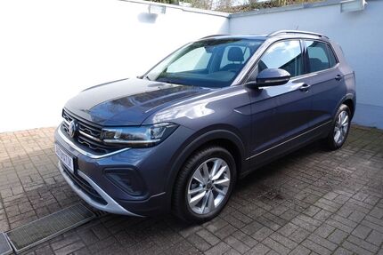 VW T-Cross 5.954 km 25.990 &euro; Bad Oeynhausen 32545