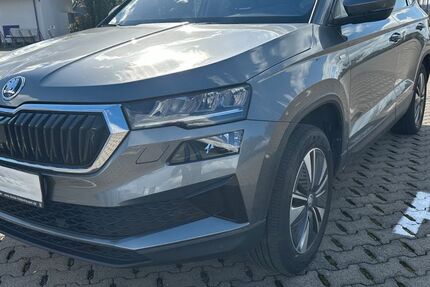 Skoda Karoq 66.000 km 24.900 &euro; Löhne 32584