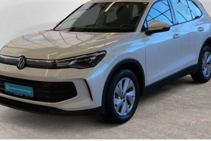 VW Tiguan 13.089 km 30.790 &euro; Lemgo 32657