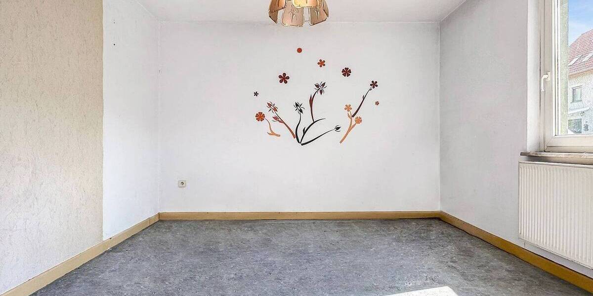 Einfamilienhaus Porta Westfalica Kleinenbremen - 8 Zimmer, 185 m&sup2;, 230.000&euro; | Angebot:25929197