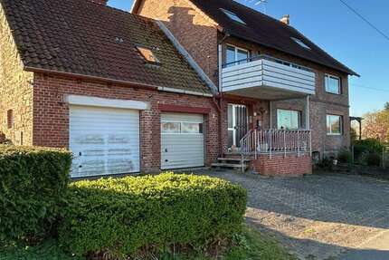 Haus Extertal - 8 Zimmer, 220 m&sup2;, 189.000&euro; | Angebot:25463212