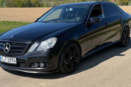 Mercedes-Benz E 220 272.000 km 7.500 &euro; Hüllhorst 32609