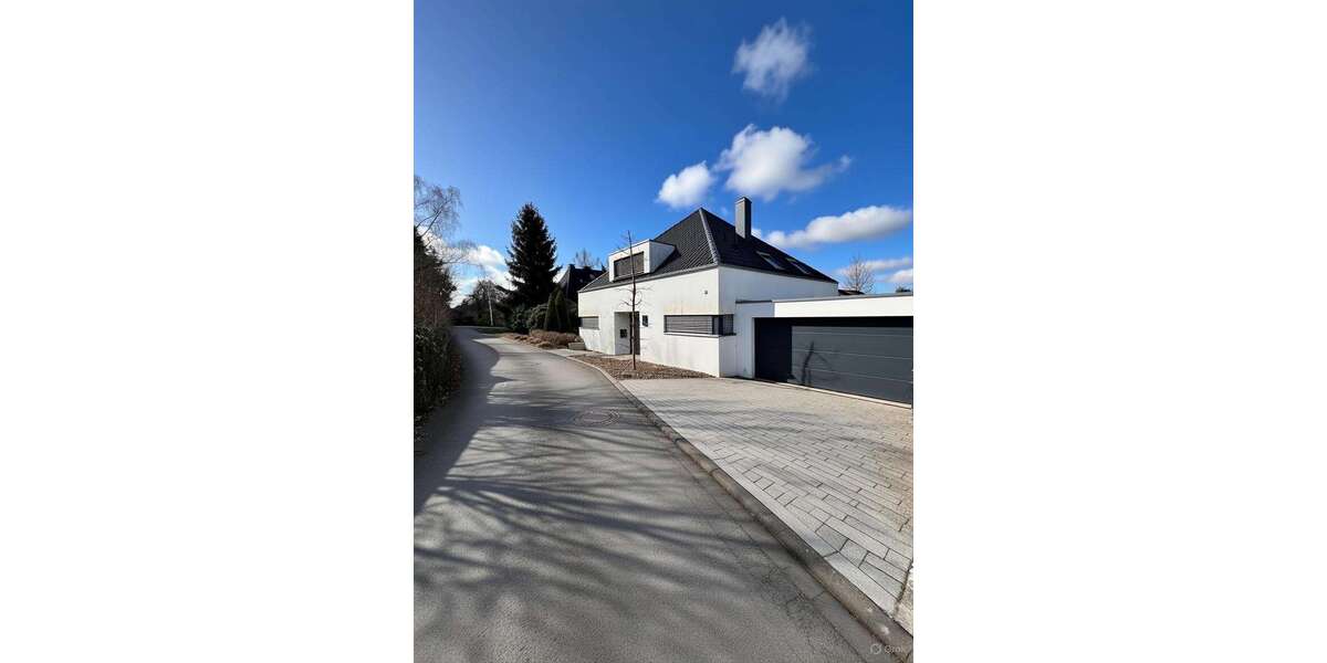 Einfamilienhaus Bad Salzuflen - 4 Zimmer, 211 m&sup2;, 1.150.000&euro; | Angebot:25436075