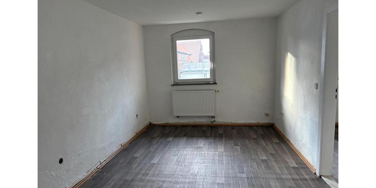 Etagenwohnung Hessisch Oldendorf - 3 Zimmer, 80 m&sup2;, 800&euro; | Angebot:26696457