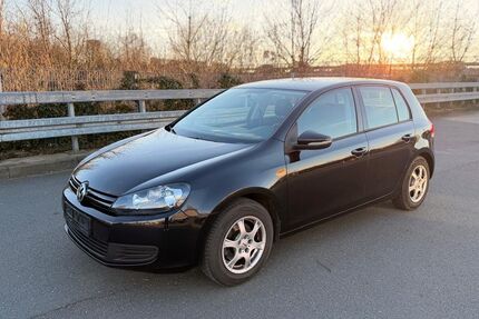VW Golf 160.000 km 5.590 &euro; Herford 32052