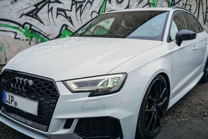 Audi RS3 67.300 km 40.200 &euro; Lemgo 32657