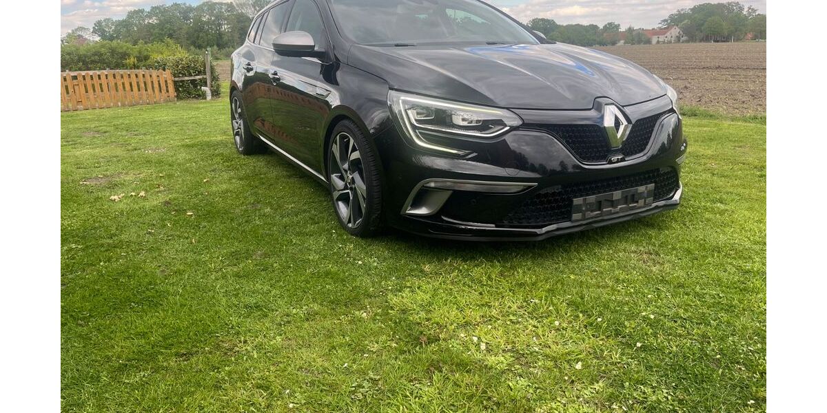 Renault Megane 62.000 km 15.700 &euro; Espelkamp 32339