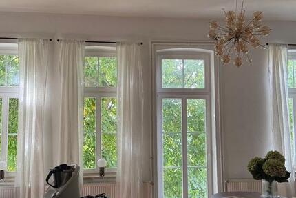 Wohnung Lemgo - 3 Zimmer, 130 m&sup2;, 1.350&euro; | Angebot:25907501