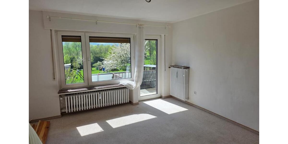 Einfamilienhaus Extertal - 6 Zimmer, 160 m&sup2;, 210.000&euro; | Angebot:27010396