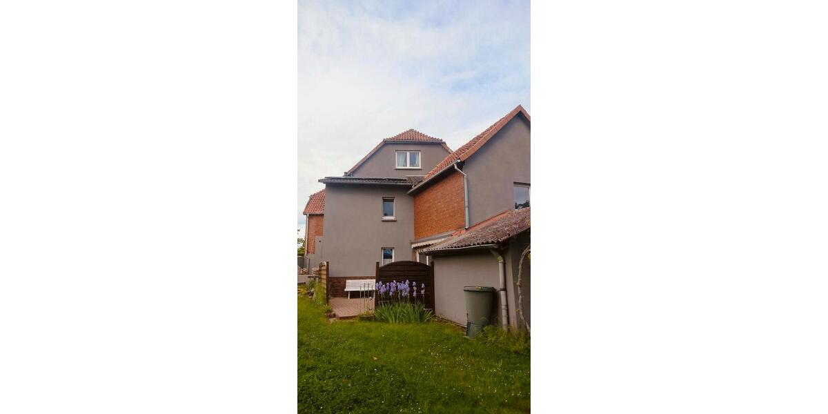 Dachgeschoßwohnung Minden - 3.5 Zimmer, 65 m&sup2;, 600&euro; | Angebot:26640725