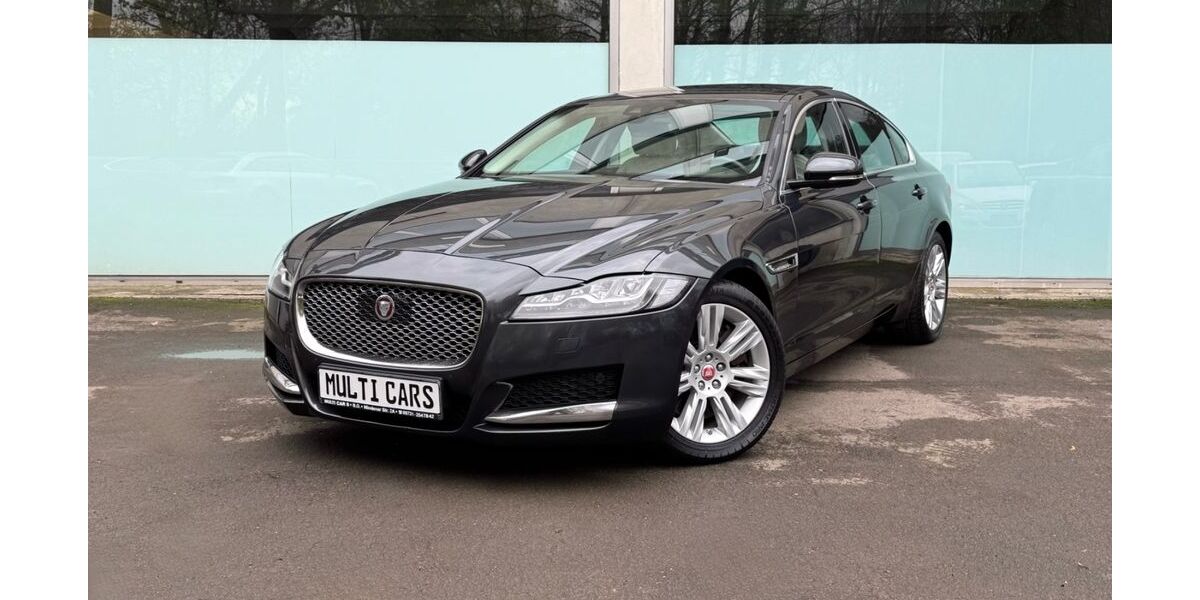 Jaguar XF 124.650 km 16.680 &euro; Löhne 32584