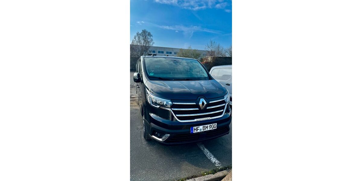 Renault Trafic 22.000 km 37.900 &euro; Löhne 32584