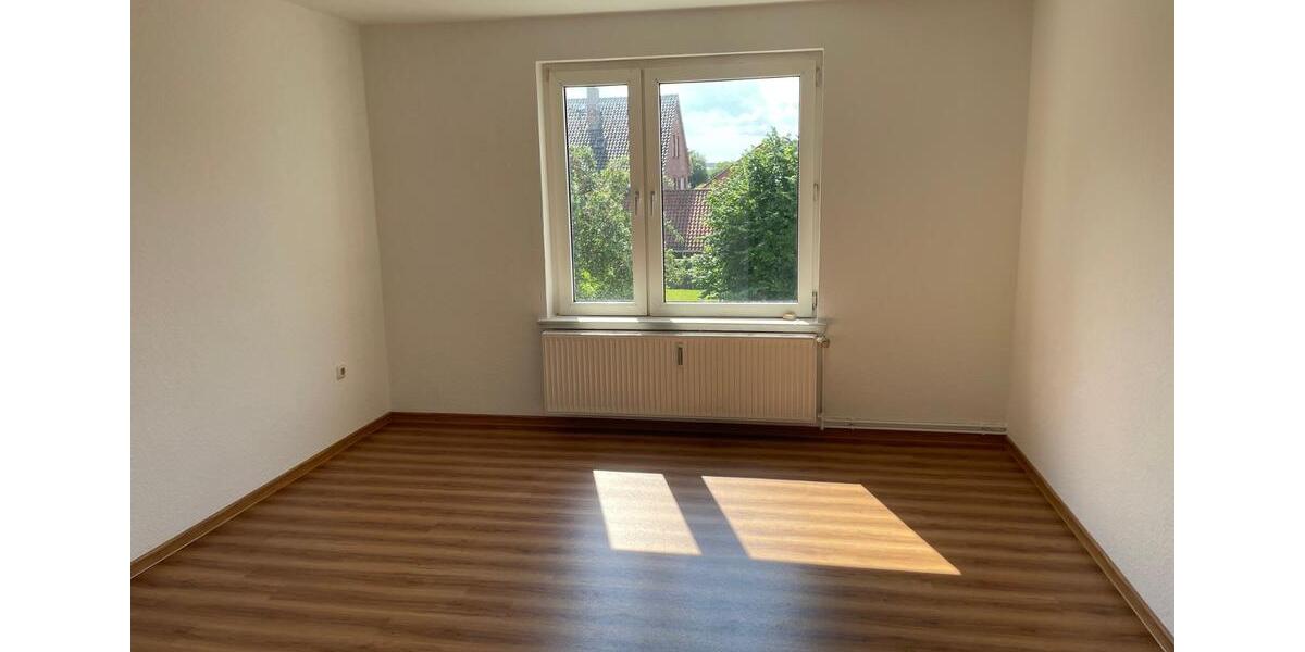 Etagenwohnung Stolzenau - 3 Zimmer, 66 m&sup2;, 525&euro; | Angebot:25569992