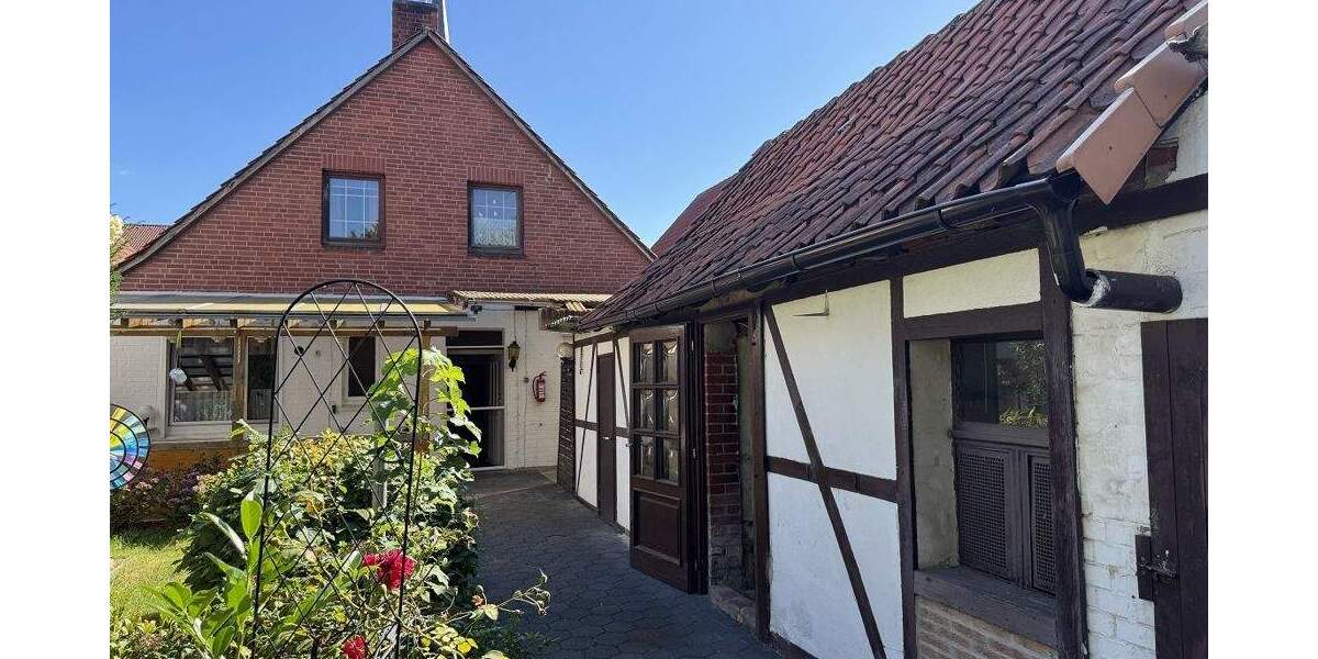 Einfamilienhaus Stolzenau - 6 Zimmer, 134 m&sup2;, 115.000&euro; | Angebot:25681623